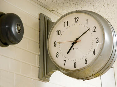 analogue clock